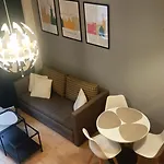 Droinvest Apartament Zarembowicza 33 Wroclaw Lotnisko Airport