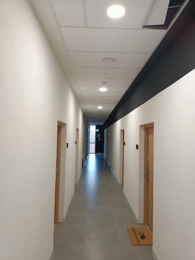 Droinvest Zarembowicza 33 Lotnisko Airport * Wrocław